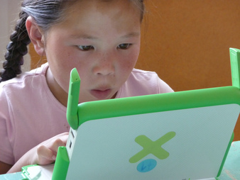 Picture of girl on a laptop